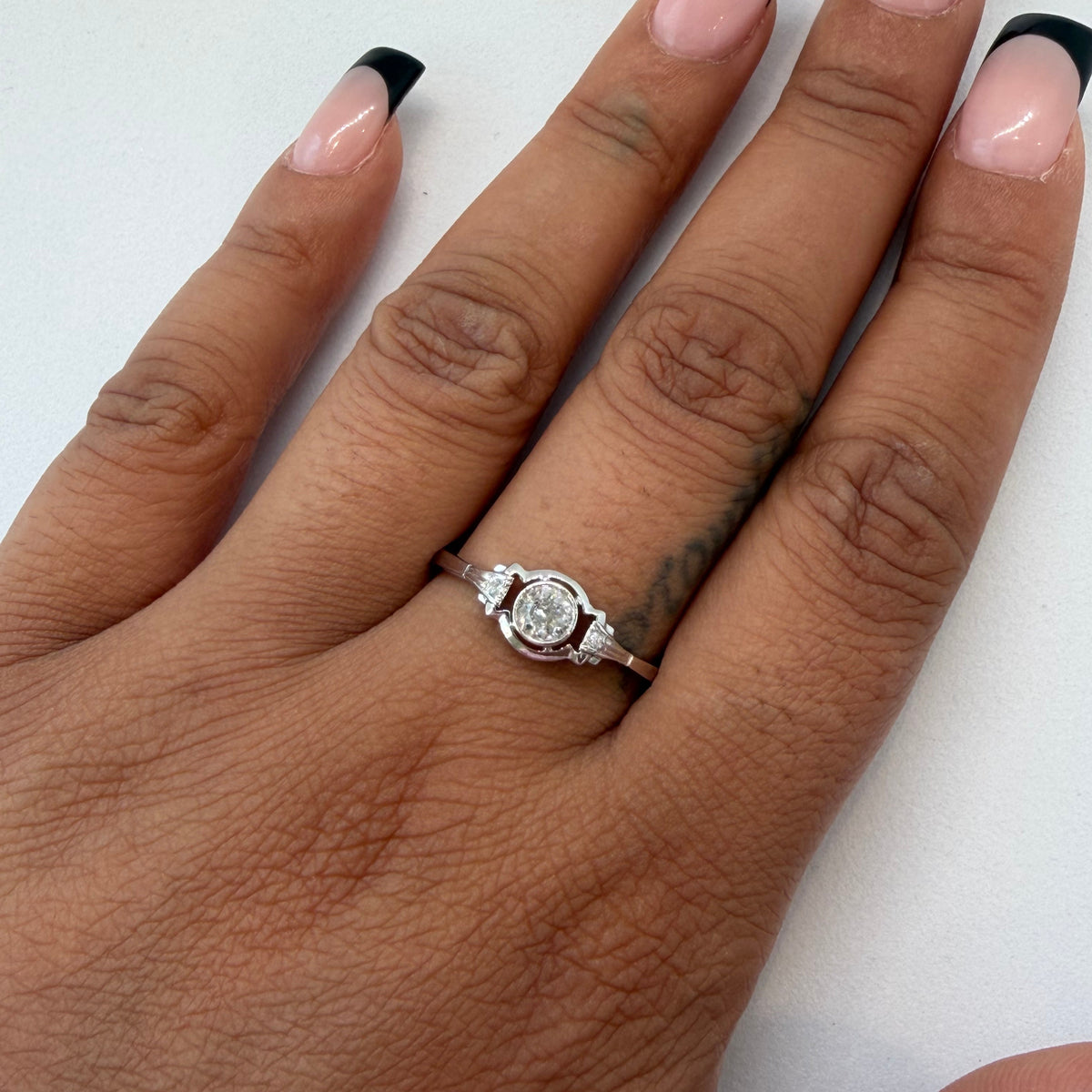 Round Cut 0.40ct Diamond Ring (14k White Gold)