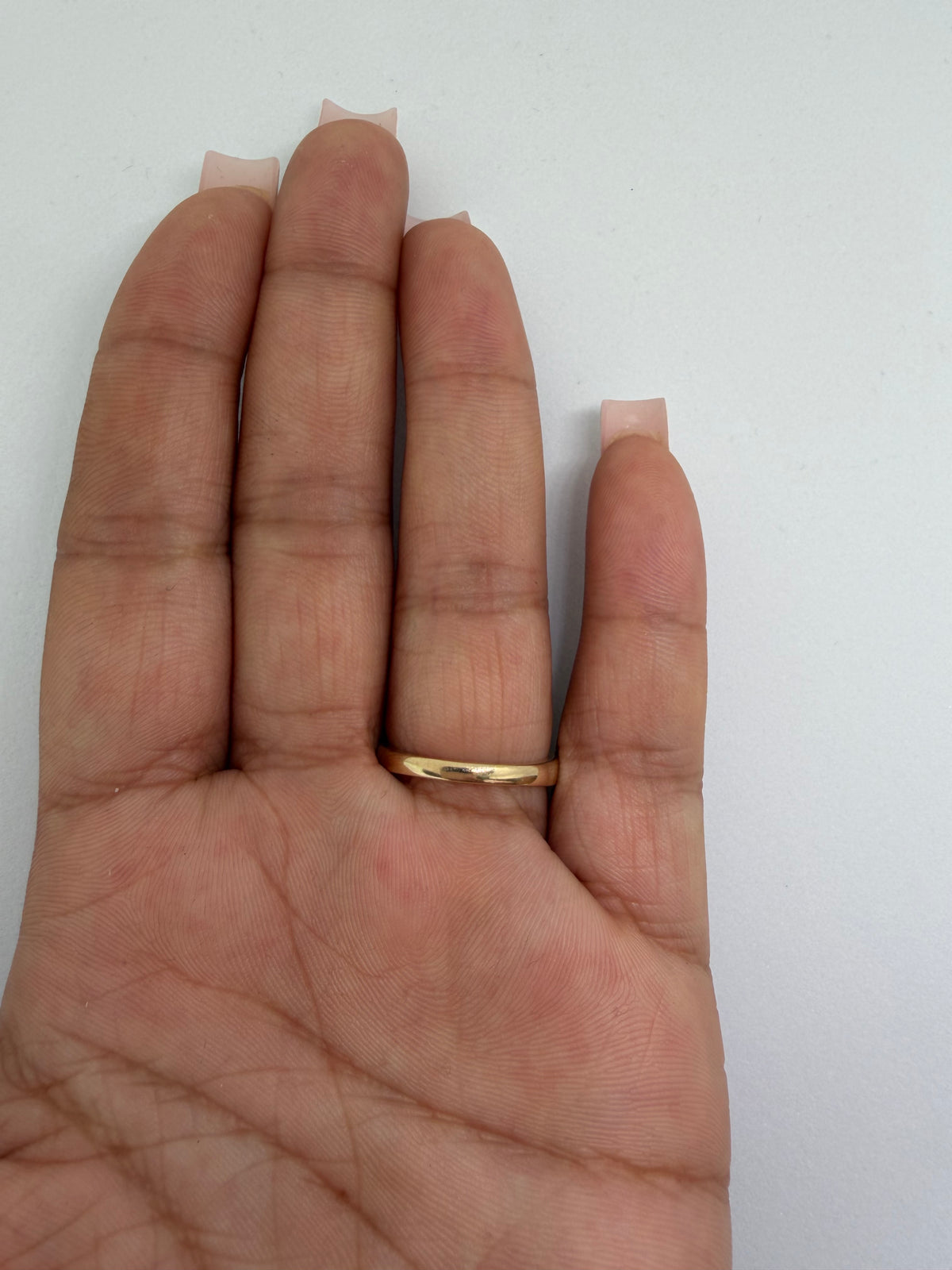 9k Yellow Gold Purple Garnet Ring