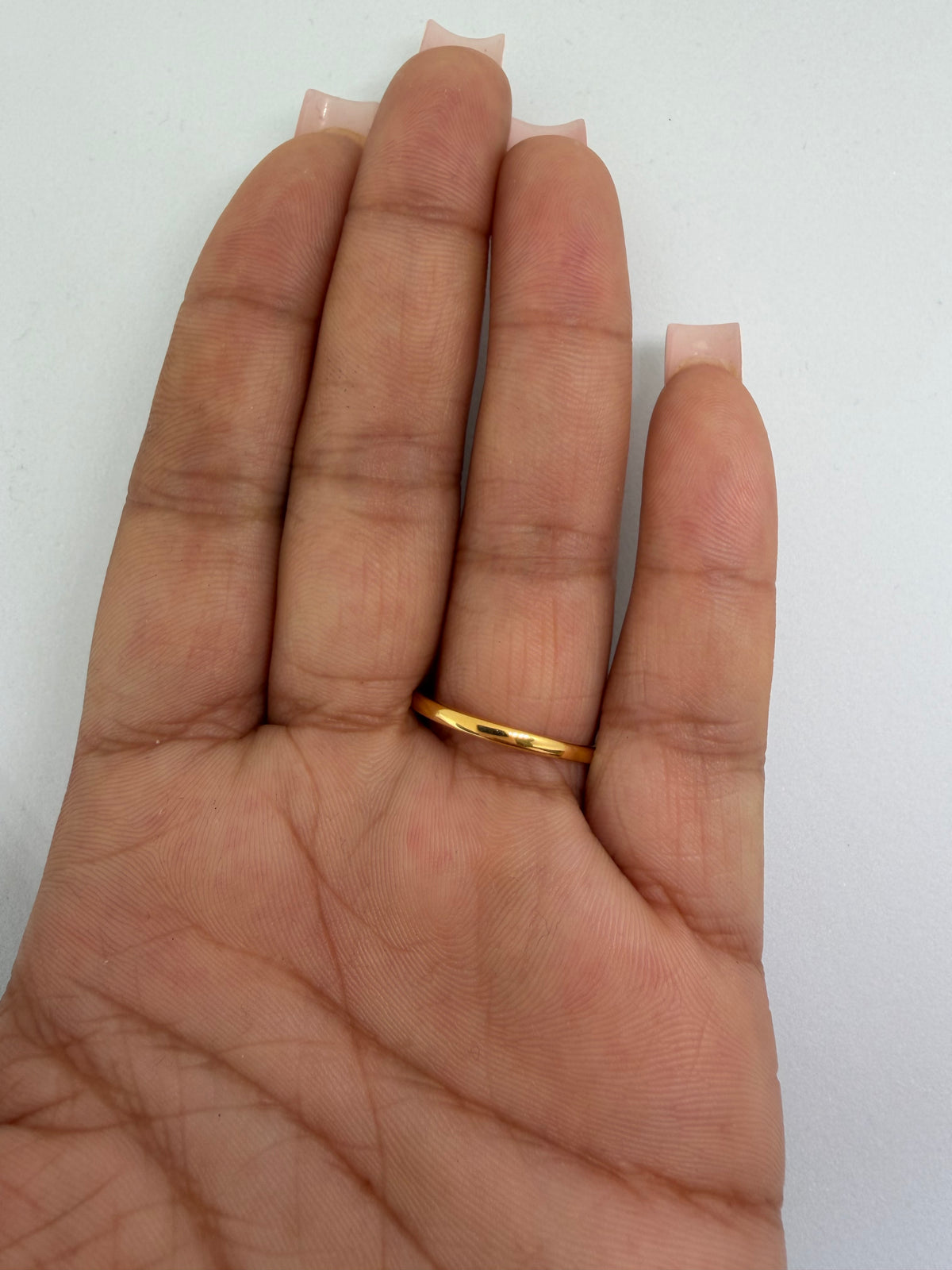 9k Yellow Gold Diamond Ring