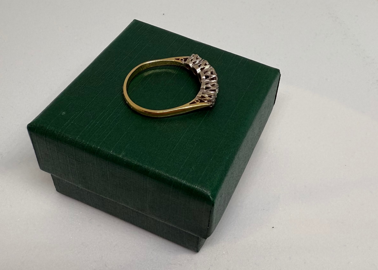 18ct Yellow Gold & Platinum 5 Stone Diamond (Old Cut) Ring