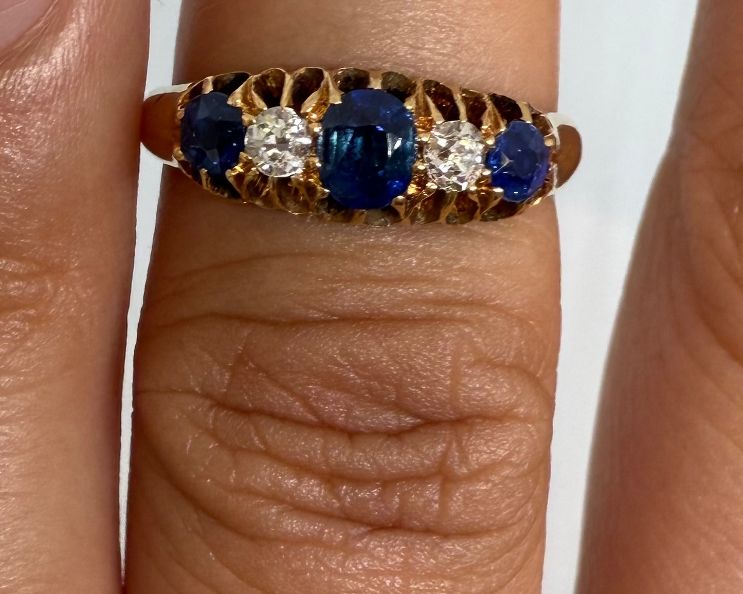 18ct Yellow Gold 5 Stone Diamond and Sapphire Ring