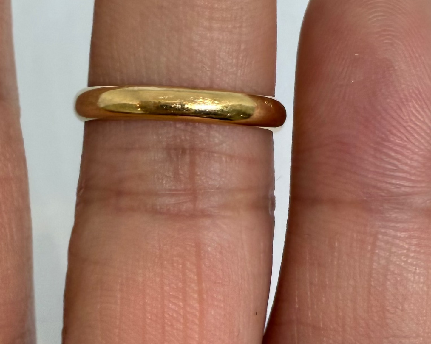 18ct Yellow Gold 5 Stone Diamond and Sapphire Ring